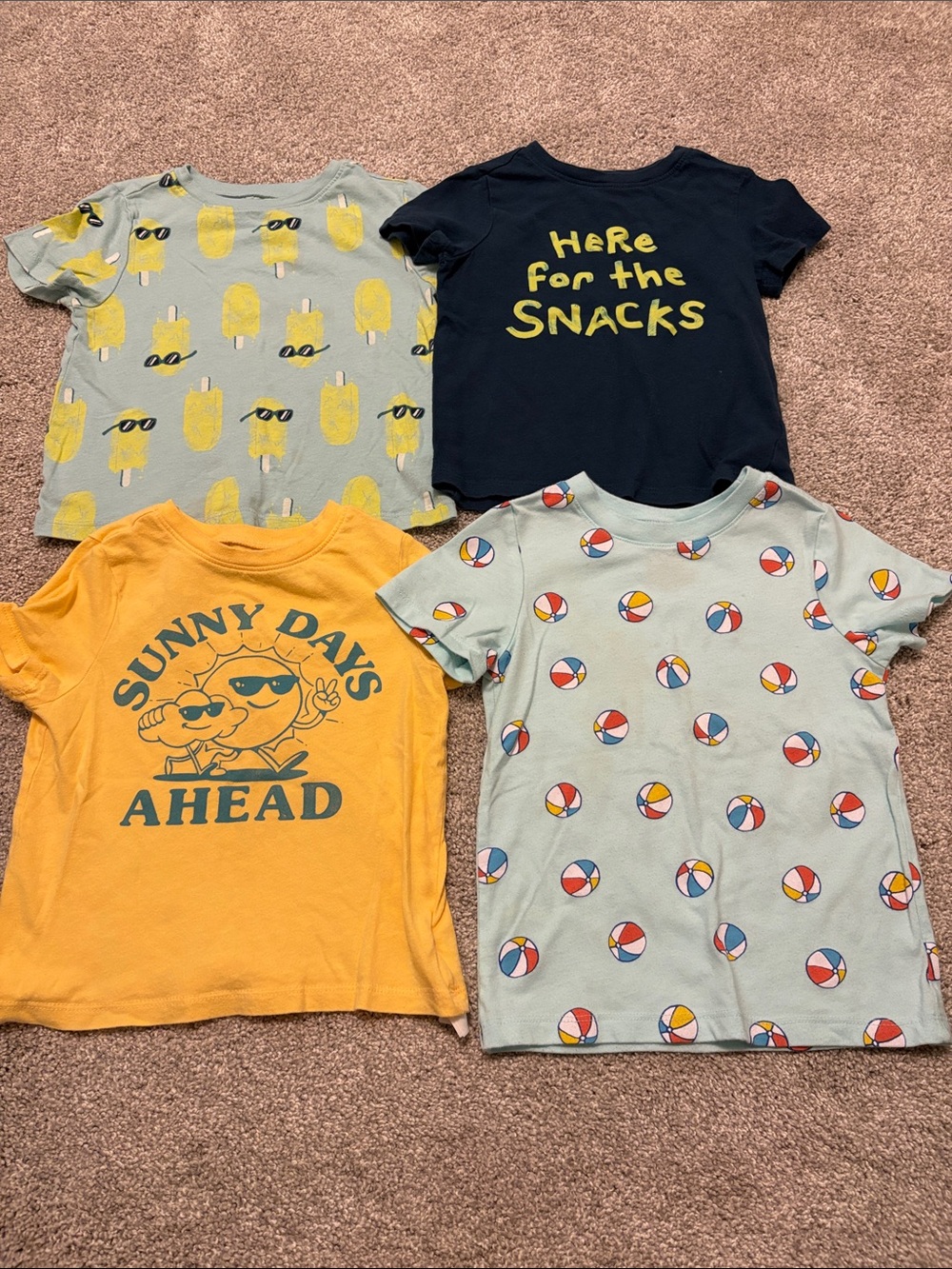Toddler graphic tshirt lot